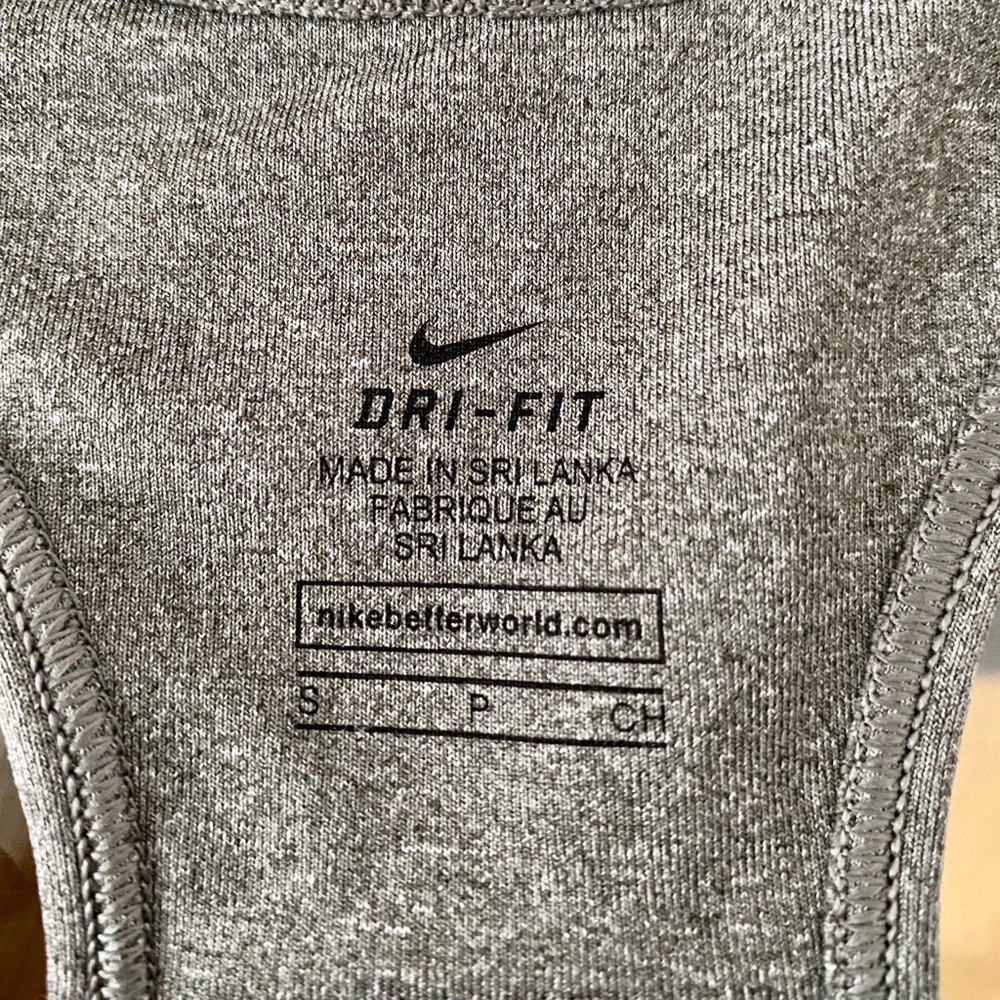 Nike Racerback Sports Bra - Small - Picture 2 of 3
